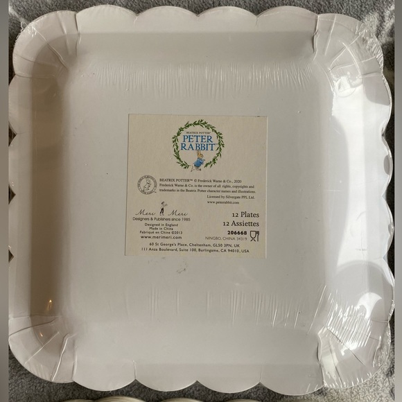 🐇 🪺🥕 Peter Rabbit Plates and Bags 🥕🪺🐇 - Picture 5 of 7